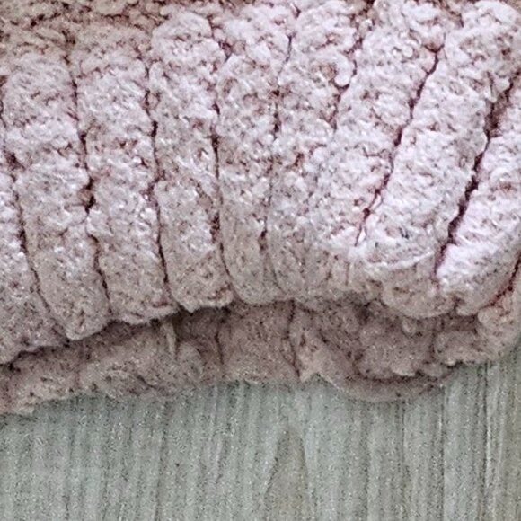 Bare Necessities Loungewear Set Size Medium - Picture 3 of 3